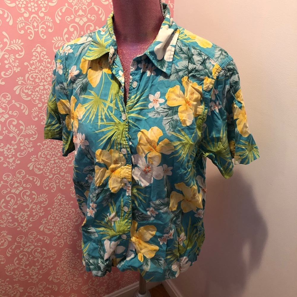 Hawaiian shirt